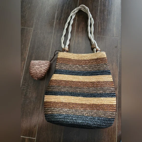 Striped Multicolor Whwatstraw Woven Tote Bag - Picture 2 of 9